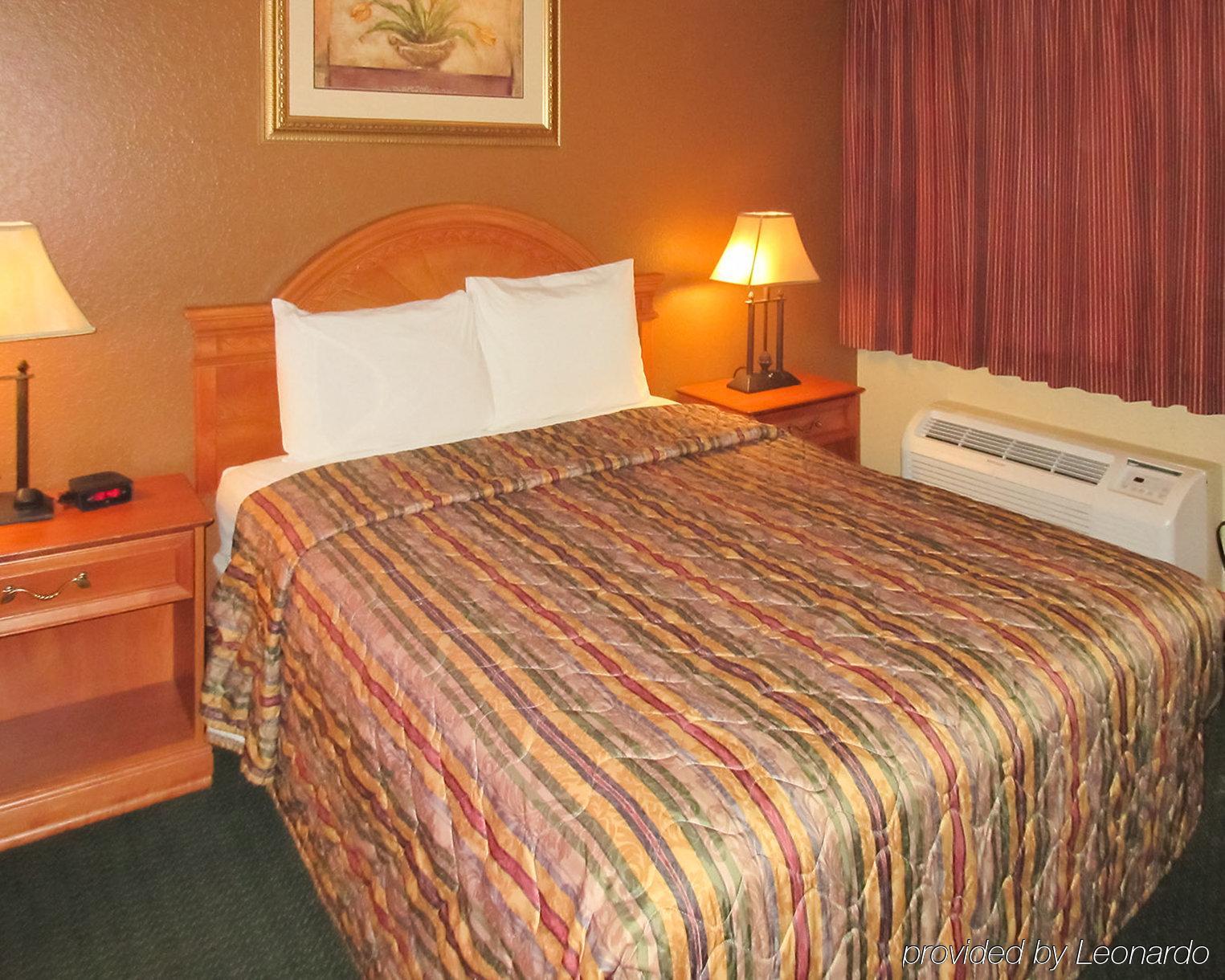 Rodeway Inn Auburn - Seattle Exterior photo